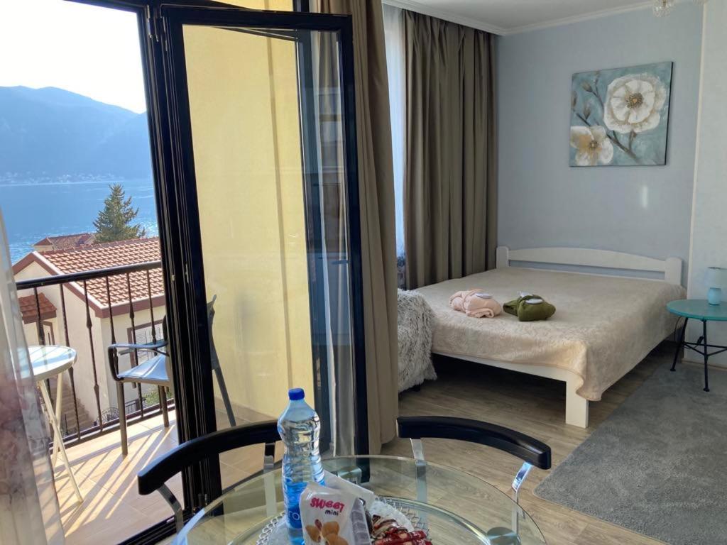 Apartments Fantasy Kotor Exterior photo