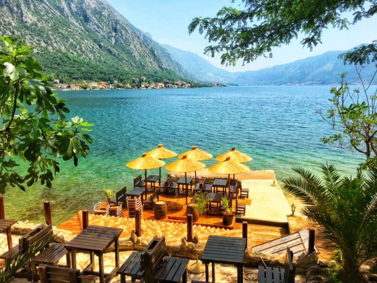 Apartments Fantasy Kotor Exterior photo